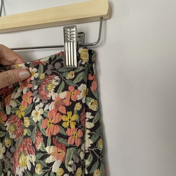 Womens Floral Mini Skirt By Loft With Colorful Botanical Embroidery In Size 12 - Picture 2 of 7